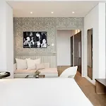 On - Small Luxury Of The World Thessalonique