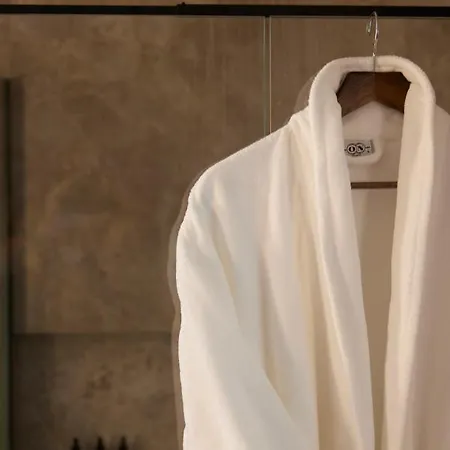 호텔 On - Small Luxury Of The World 5*