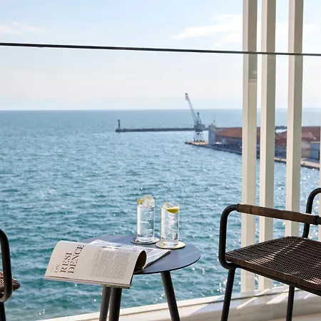 On - Small Luxury Of The World 5* Saloniki