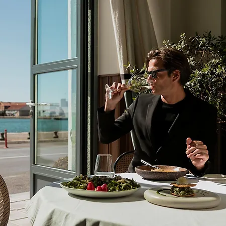 On - Small Luxury Of The World Saloniki