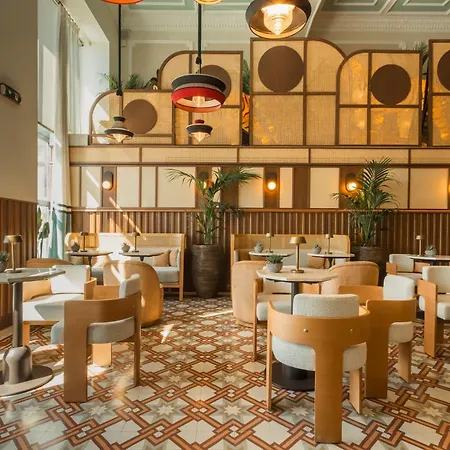 On - Small Luxury Of The World Saloniki