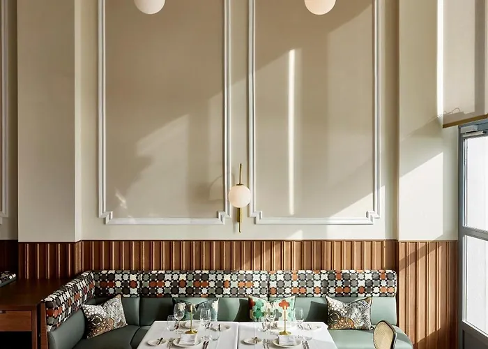 On - Small Luxury Of The World Otel