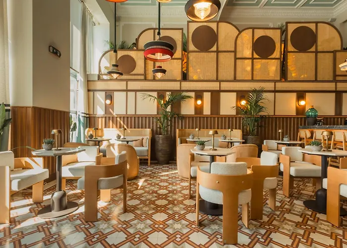 On - Small Luxury Of The World Selanik