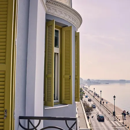 On - Small Luxury Of The World 5*