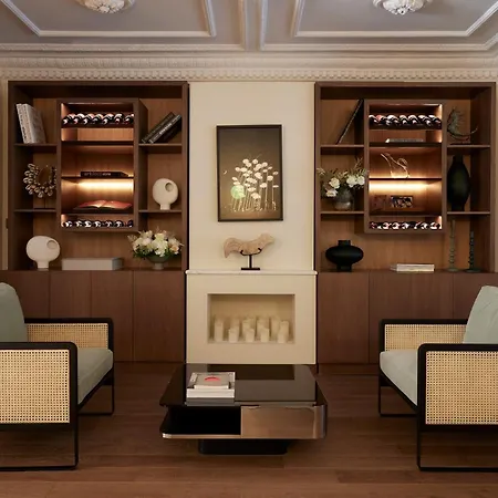 On - Small Luxury Of The World Szálloda