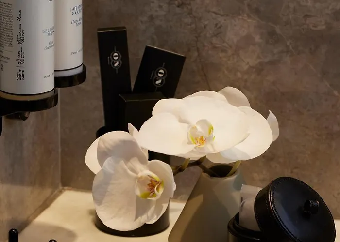 Hotel On - Small Luxury Of The World